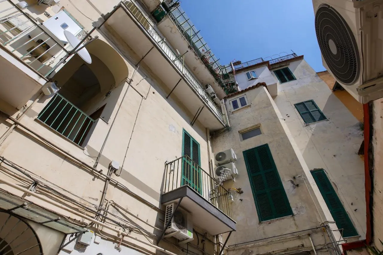 Guest house Edera Residence Naples Italy
