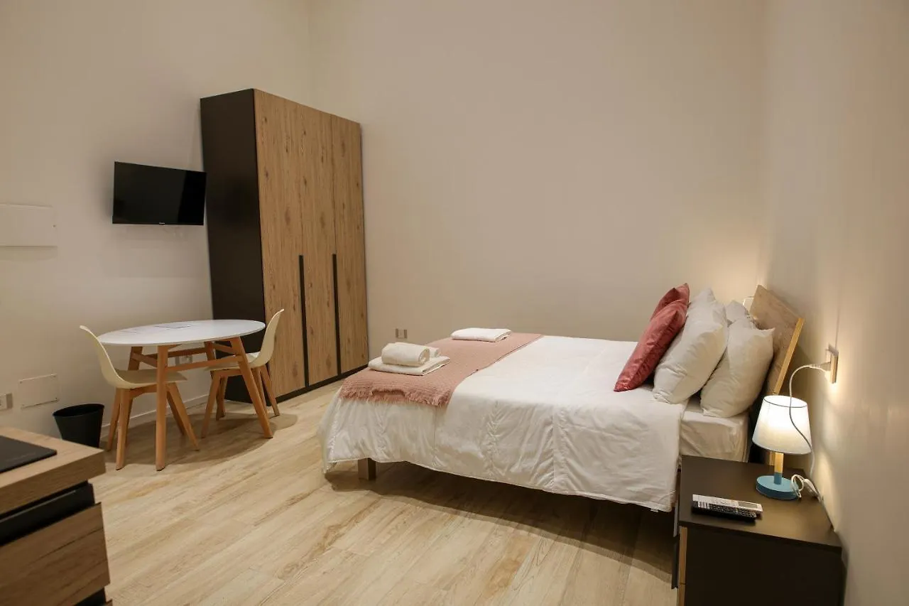 Edera Residence contacts